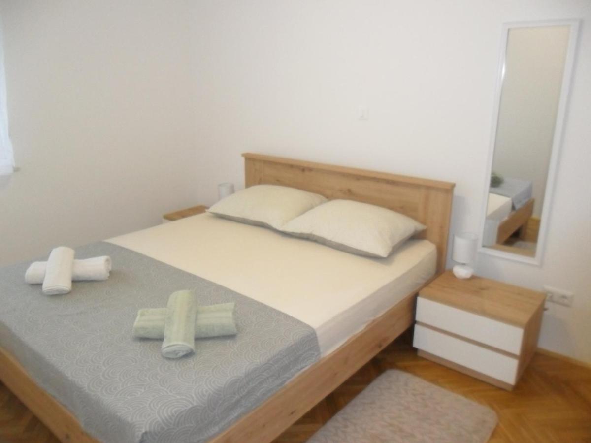 Apartman Ljubica Τρογκίρ Εξωτερικό φωτογραφία